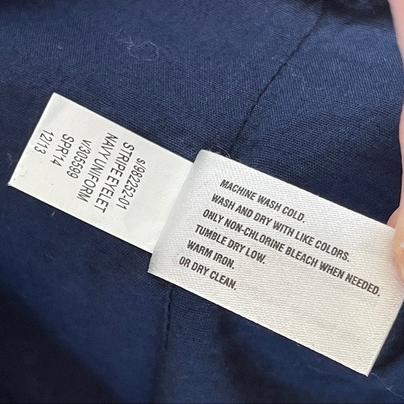 Gap Navy Blue Striped Embroidered Eyelet Mini Skirt Gold Zip Back Detail 8 - Picture 6 of 9